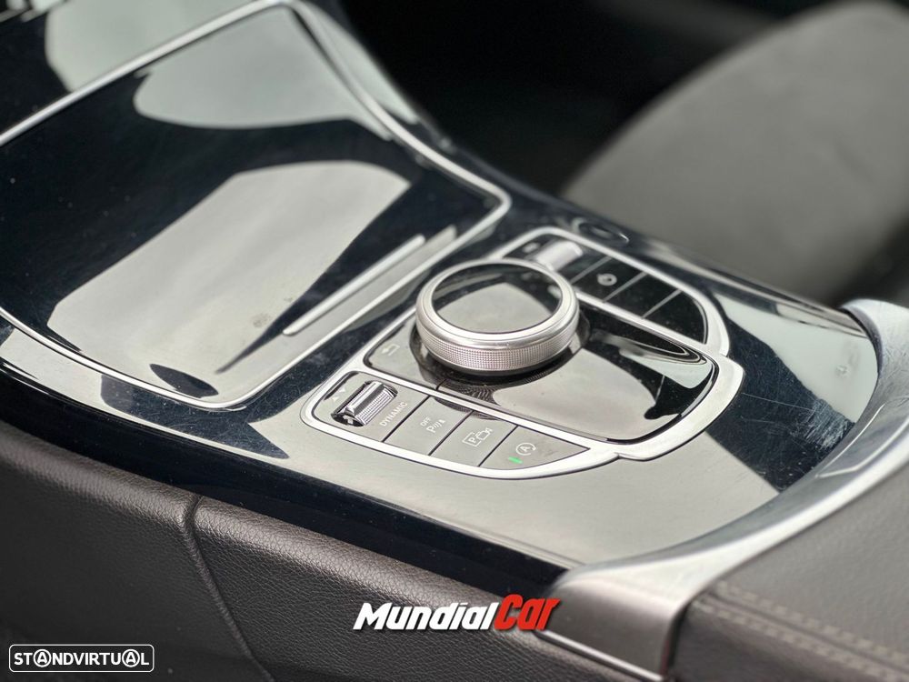 Mercedes-Benz C 300 d AMG Line - 15