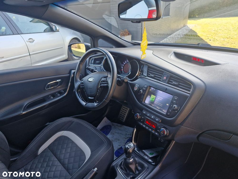 Kia Ceed 1.6 CRDi GT Line - 6