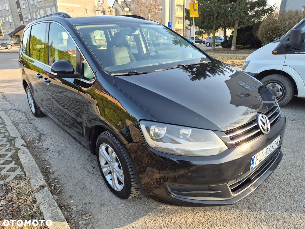 Volkswagen Sharan 2.0 TDI Comfortline DSG - 3