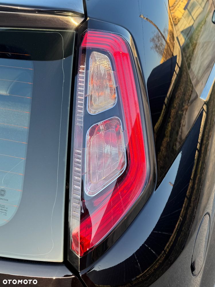 Fiat Punto Evo 1.4 8V Dynamic Euro5 - 23