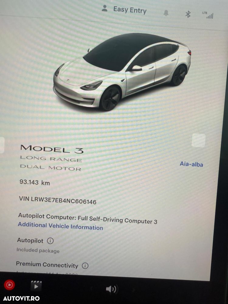 Tesla Model 3 - 5