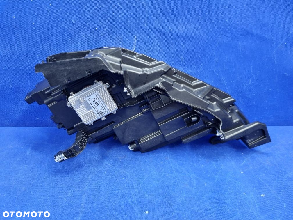 LAMPA przednia prawa CUPRA FORMENTOR Lift EUROPA 21-24 lewy przód oem - 5