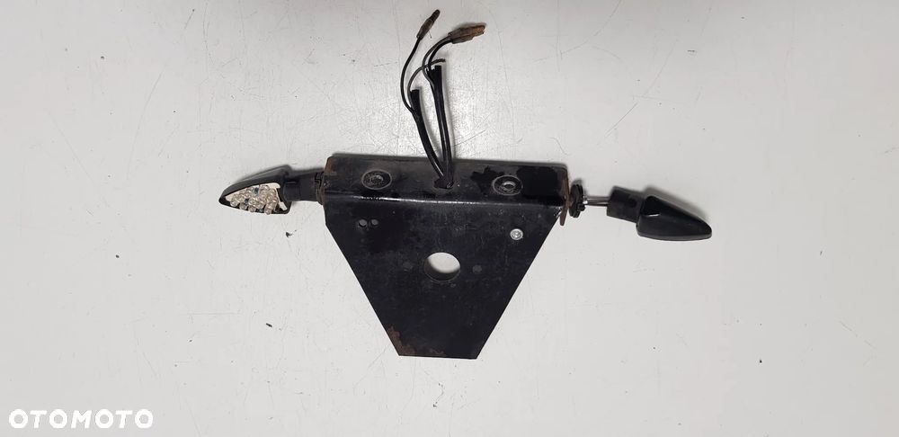 Yamaha FZ1 1000 N Fazer RN16 06-15 Uchwyt Mocowanie Tablicy - 3