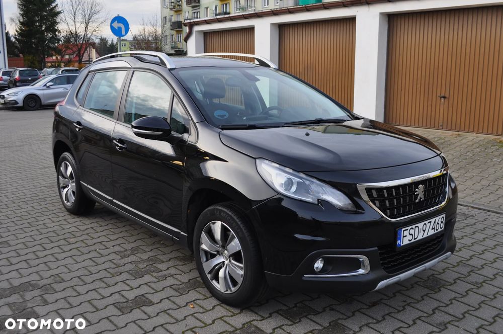 Peugeot 2008 1.2 Pure Tech Style S&S - 1
