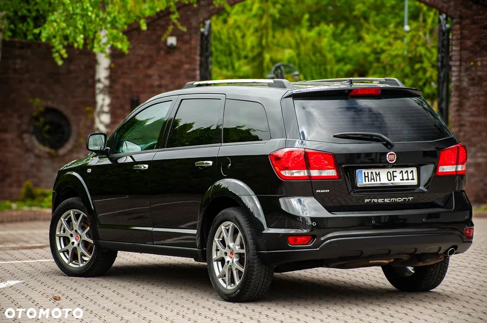 Fiat Freemont 2.0 Multijet 16V DPF Automatik Allrad Lounge - 13