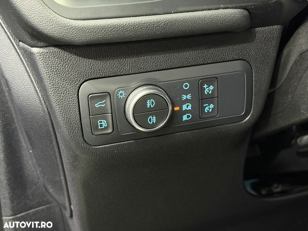 Ford Kuga 2.5 Duratec PHEV Vignale - 9