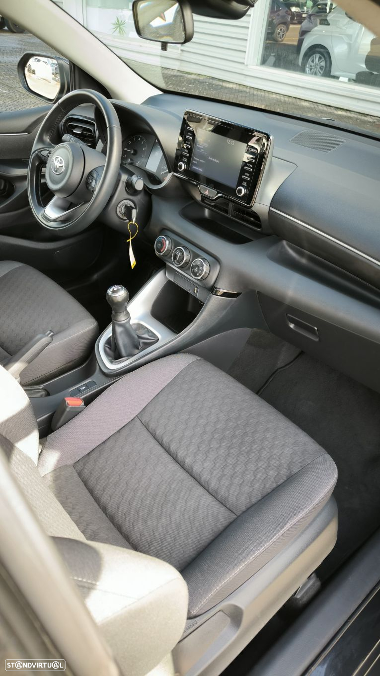 Toyota Yaris - 3