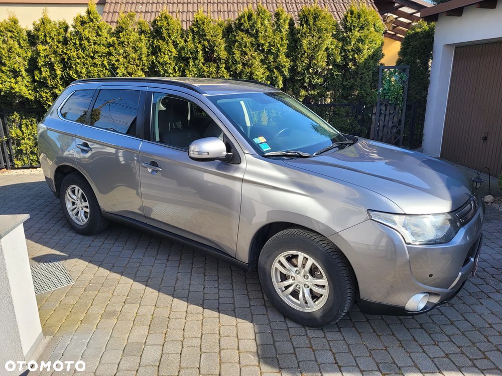 Mitsubishi Outlander 2.0 Intense 2WD - 2