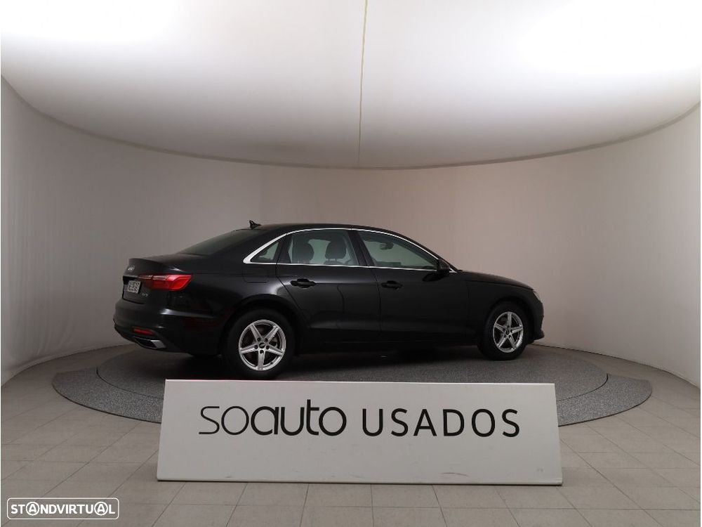 Audi A4 35 TDI S tronic - 9