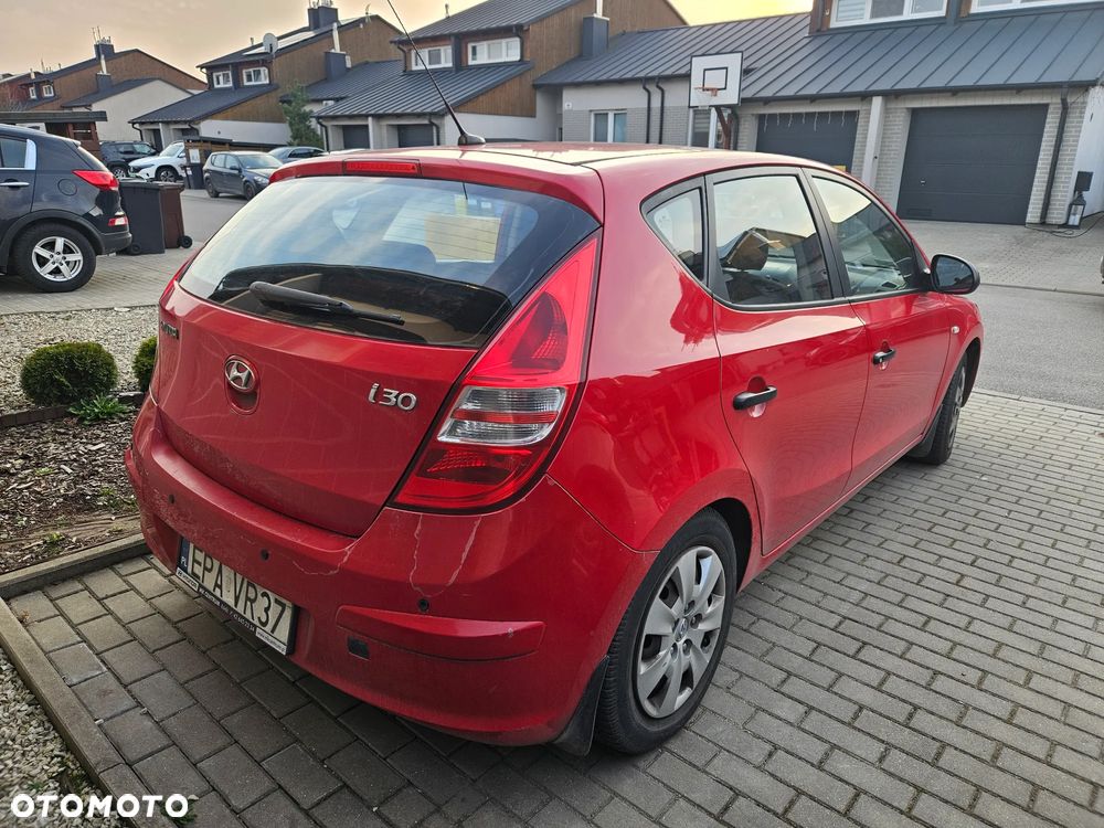 Hyundai i30 1.4 Base - 4