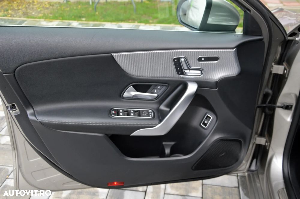 Mercedes-Benz A 180 7G-DCT Lim. Special Edition - 10