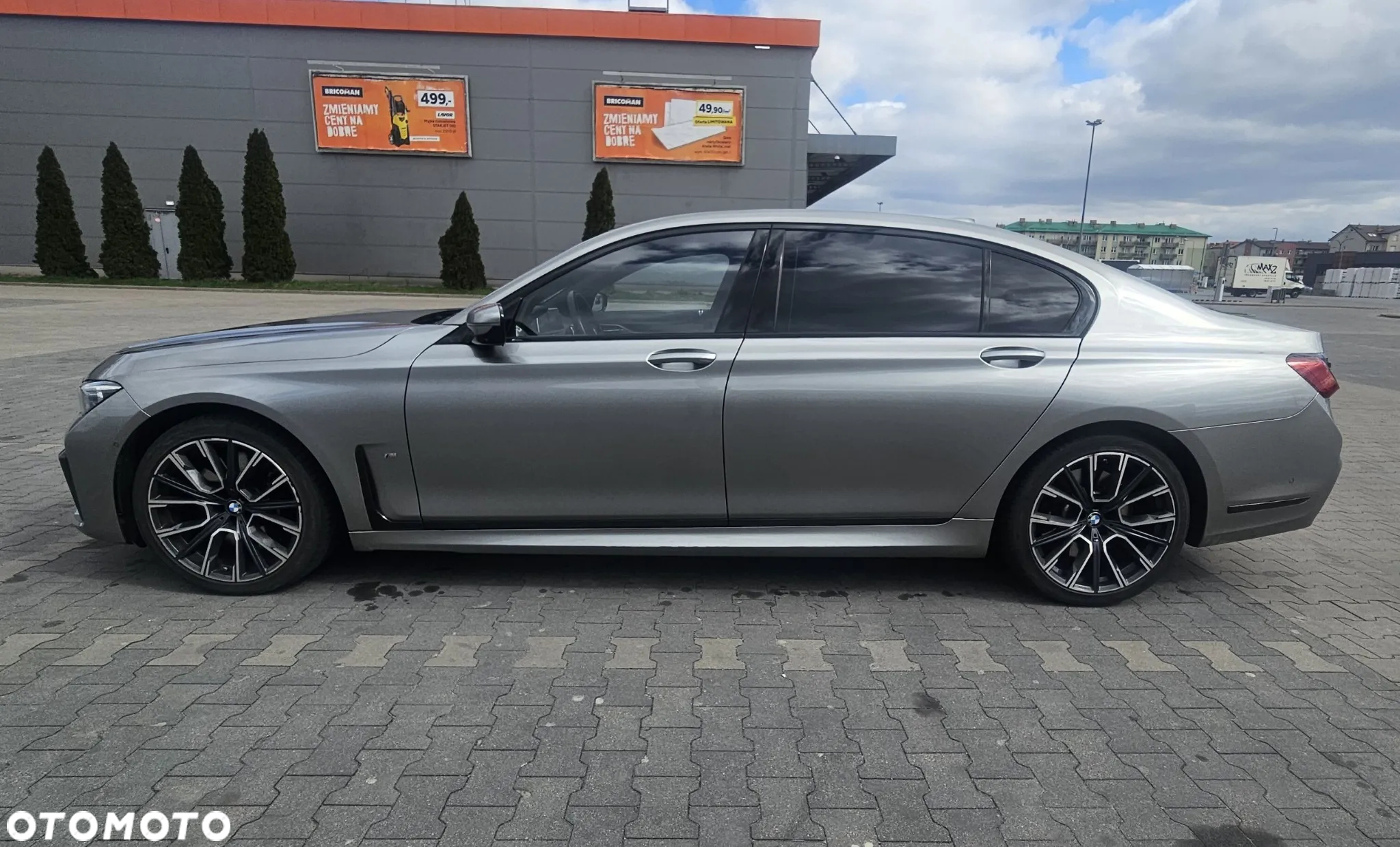 BMW Seria 7 750Li xDrive sport - 4