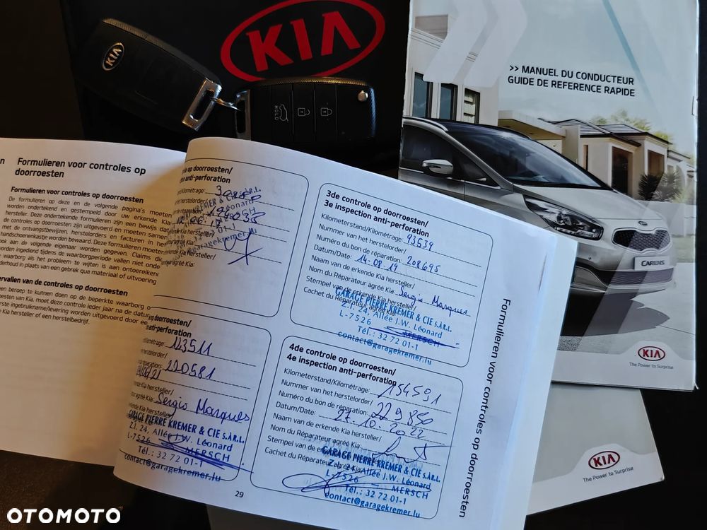 Kia Carens 1.7 CRDi L - 23