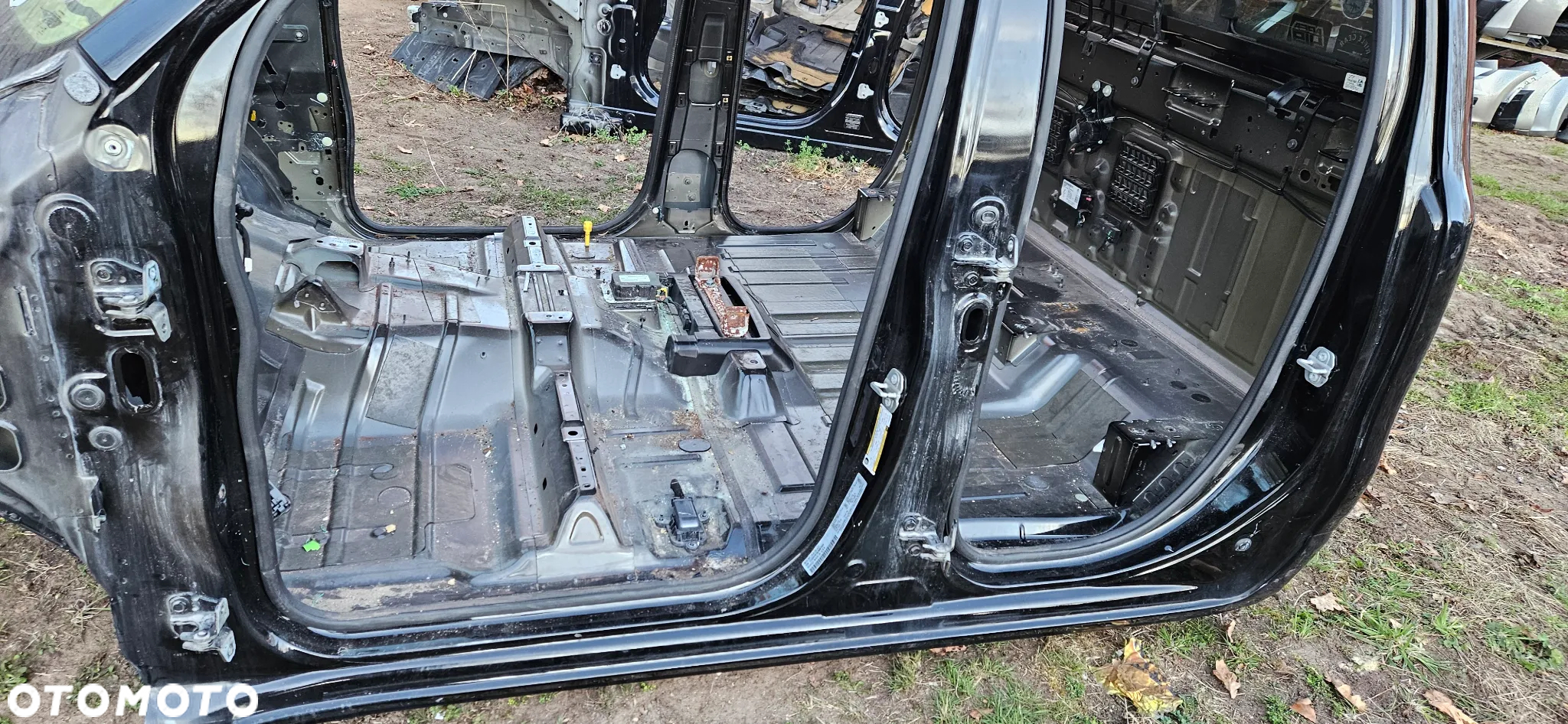 RAM 1500 V 5 2019- Big Horn KRÓTKI KRÓTKIE DRZWI QUAD CAB 1,5 Kabina Szkielet Buda Karoseria Ćwiartka Dach Próg Podłużnica Fartuch Ściana grodziowa   KOLOE PXJ stan idealny - 15