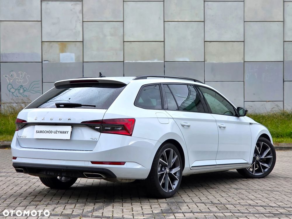 Skoda Superb 2.0 TSI 4x4 Sportline DSG - 4
