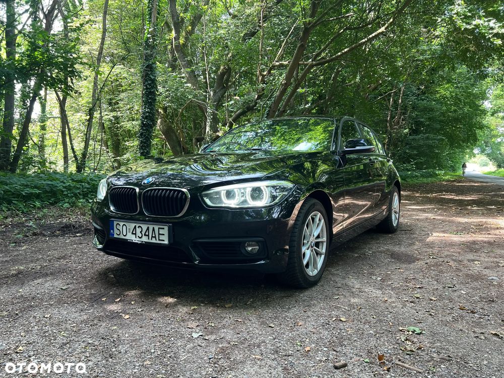BMW Seria 1 120i - 1