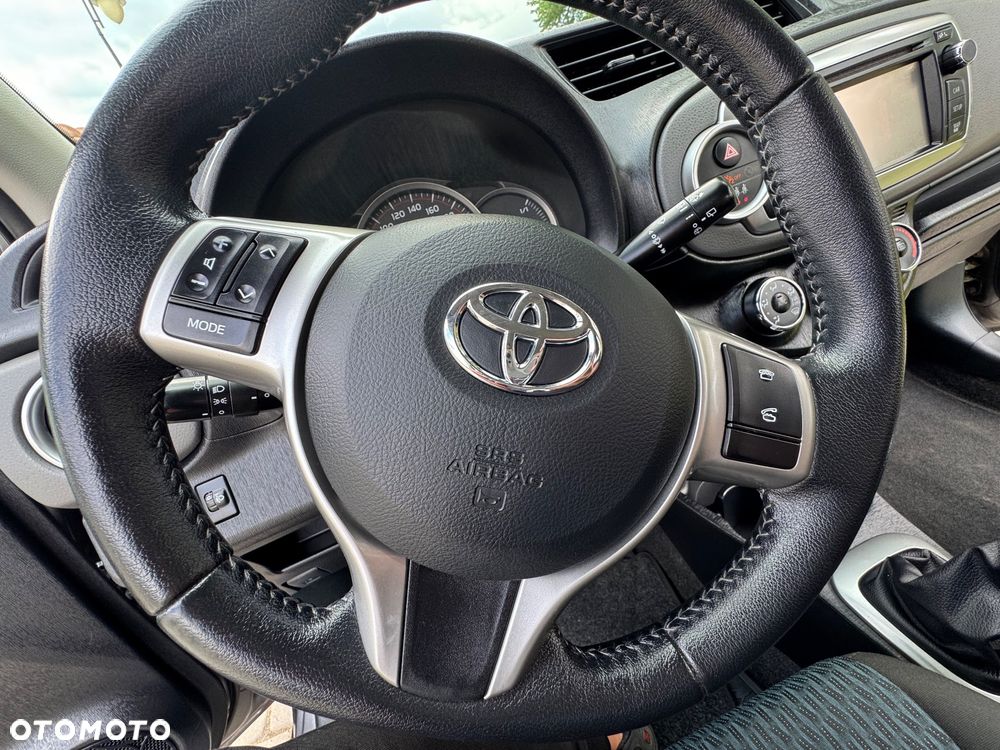 Toyota Yaris - 20