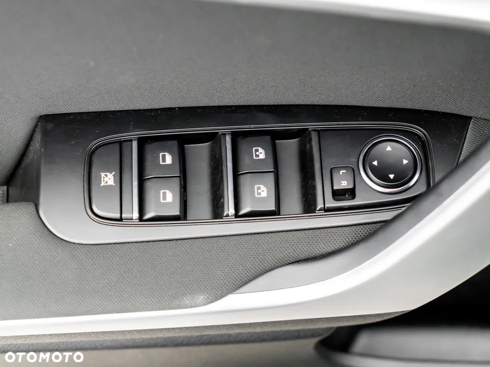 Kia Ceed 1.5 T-GDI M DCT - 12