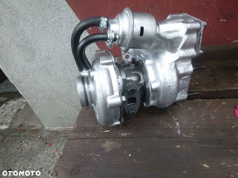 TURBINA TURBOSPRĘŻĄRKA TURBO VW LT 2,4TD DW1 DV1 075145703