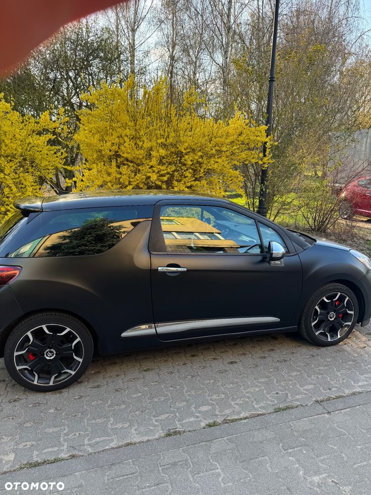 Citroën DS3 HDi 110 FAP SportChic - 6