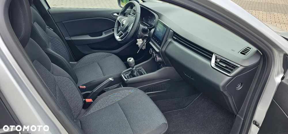 Renault Clio 1.0 TCe Equilibre - 9