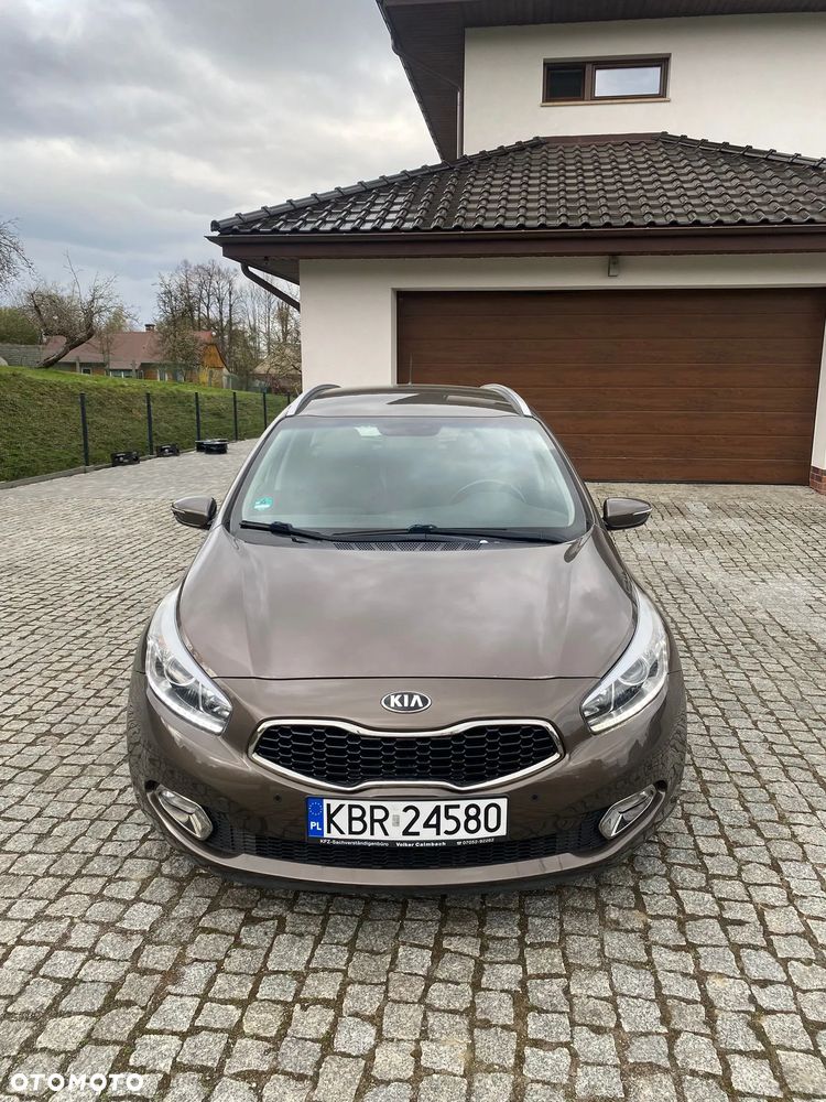 Kia Ceed 1.6 CRDi 128 ISG Platinum Edition - 11