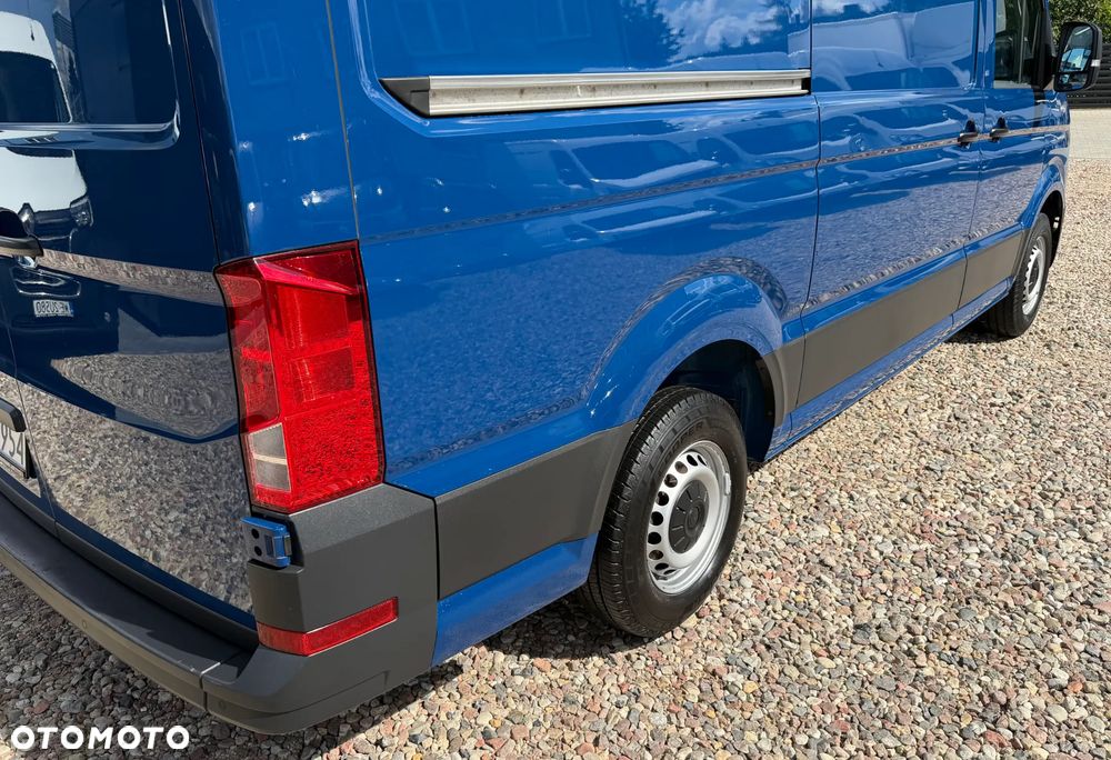 Volkswagen CRAFTER L2H1 Salon Polska Jak Nowy Pełny serwis ASO VW Trwał silnik 2.0TDI 140KM bez BiTurbo! Kamera cofania Parktroniki Przód oraz Tył, Fabryczna zabudowa przestrzeni ładunkowej, Homologacja VAT-1 Alarm, Tempomat z ogranicznikiem pręd.. MirrorLink, Android Auto, Apple Carplay, Ekran 6,5' - 25