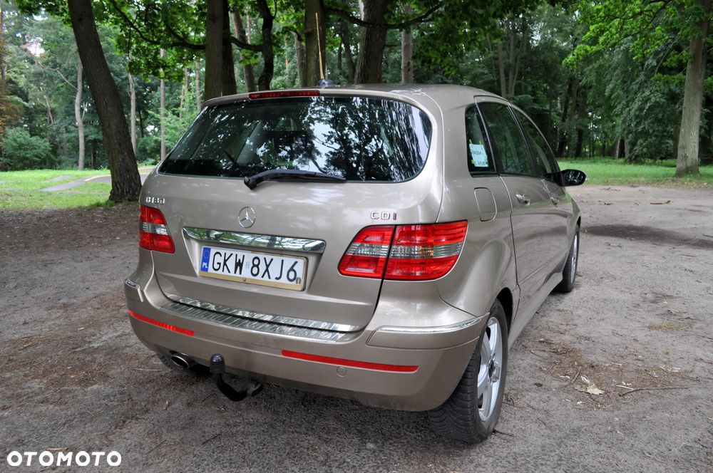 Mercedes-Benz Klasa B 180 CDI DPF Special Edition - 3