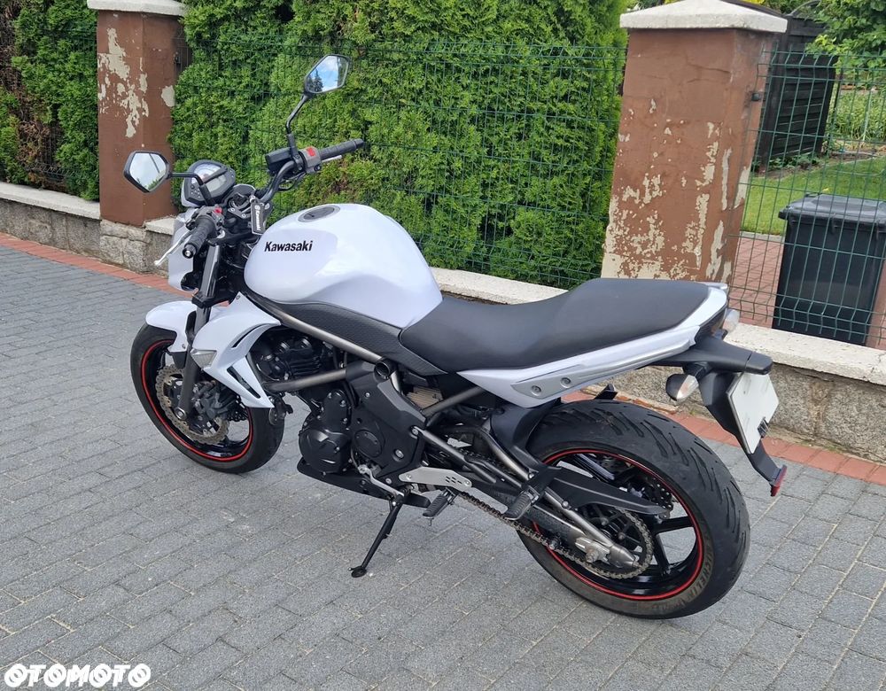 Kawasaki ER - 20