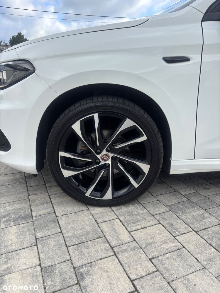 Fiat Tipo 1.6 MultiJet 16v S-Design DDCT - 11