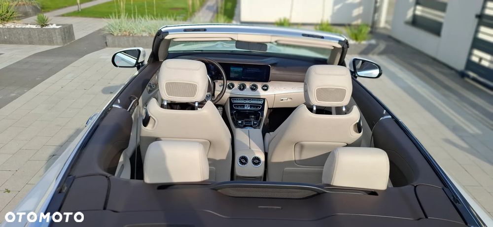 Mercedes-Benz Klasa E 400 4Matic Cabrio 9G-TRONIC AMG Line - 9