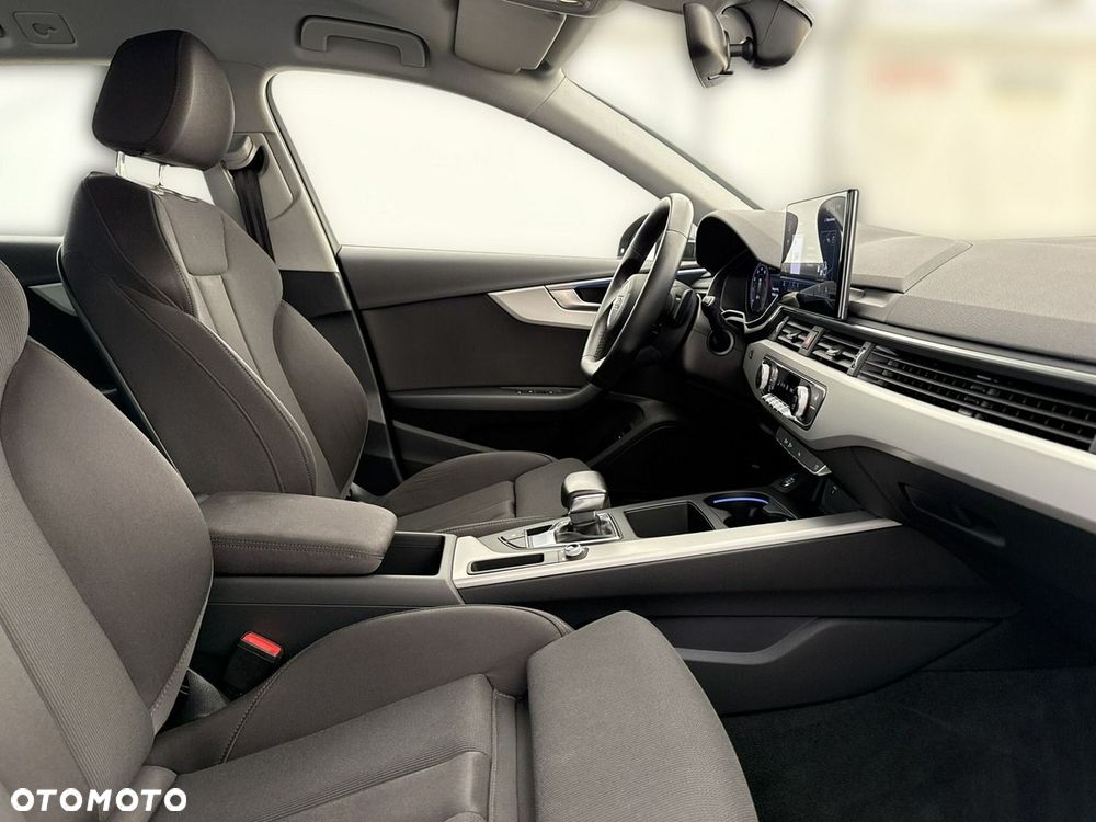 Audi A4 Avant - 23