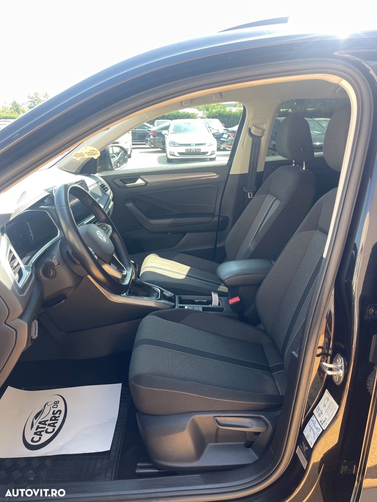 Volkswagen T-Roc 2.0 TDI SCR 4MOTION DSG ACTIVE - 29