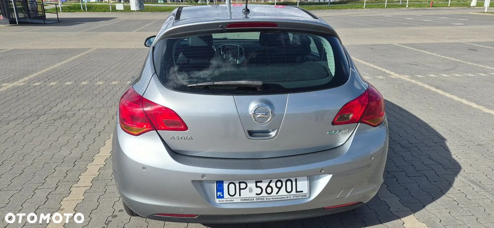 Opel Astra - 6