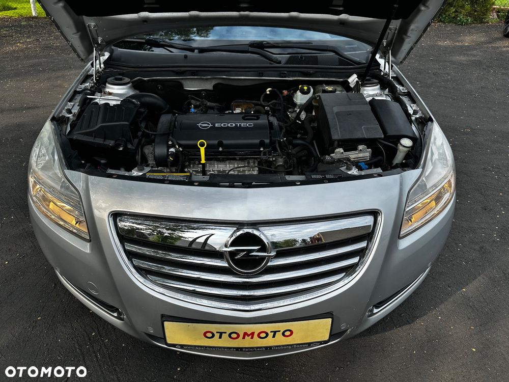 Opel Insignia 1.8 - 23