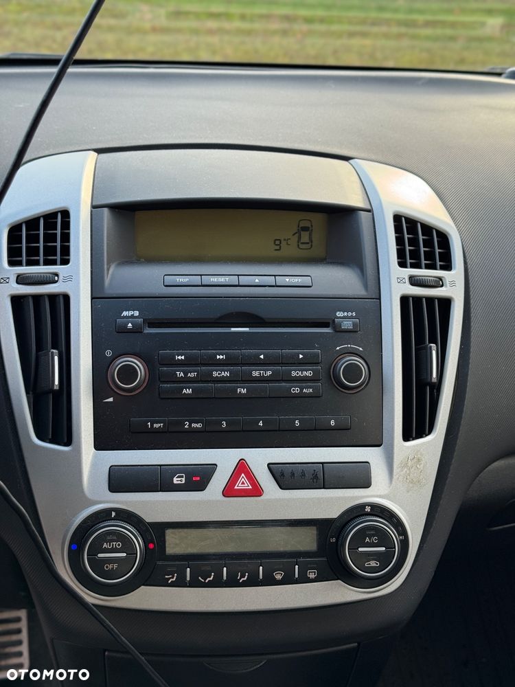 Kia Ceed 1.6 Comfort - 9