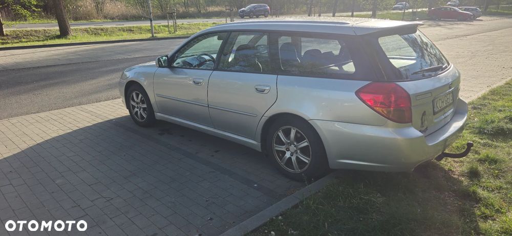 Subaru Legacy - 5