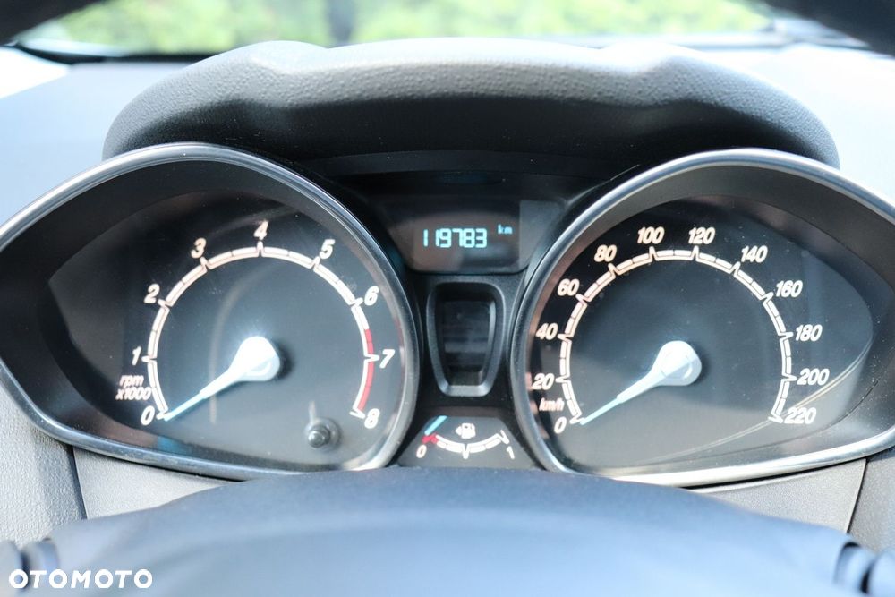 Ford Fiesta - 15