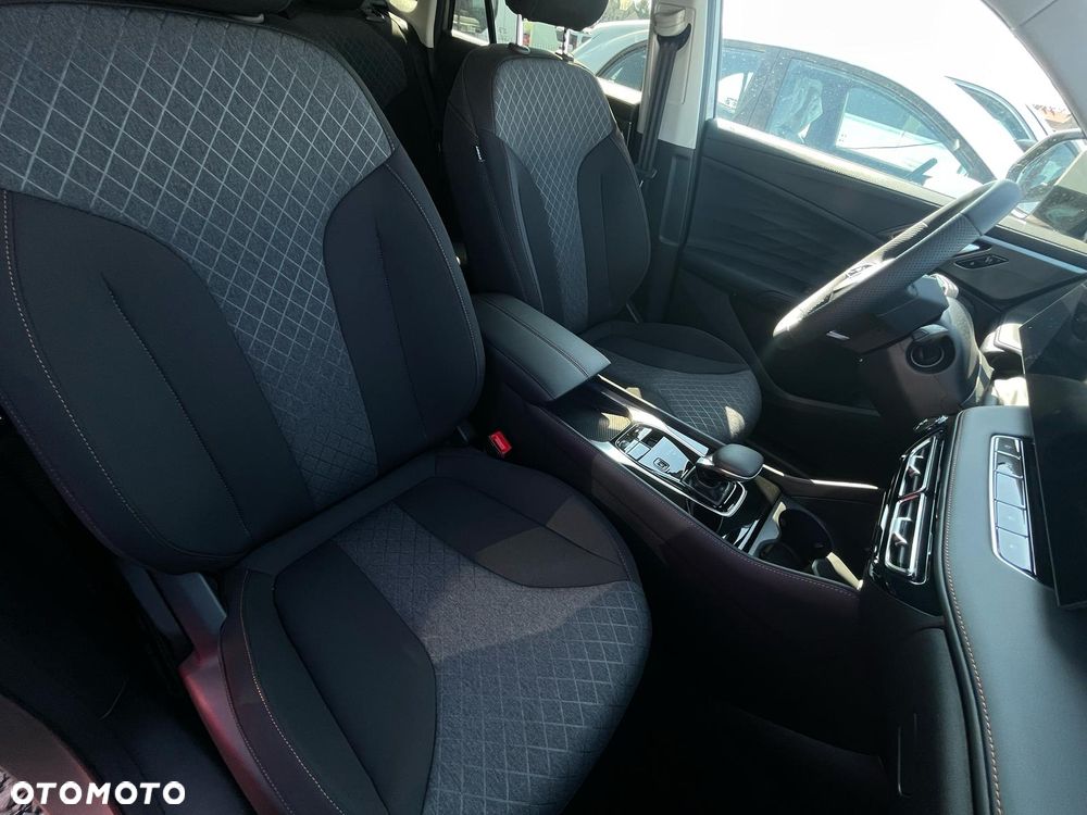 MG HS 1.5T HEV+ Excite - 10