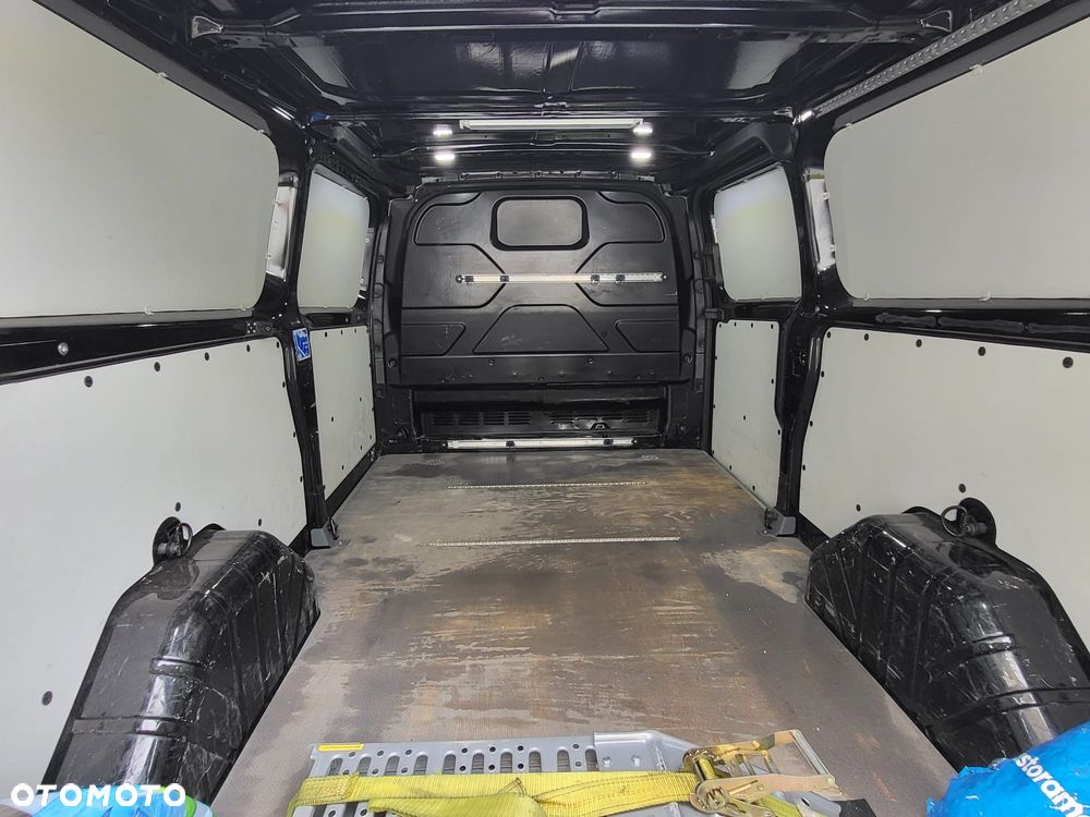 Ford Transit Custom - 26