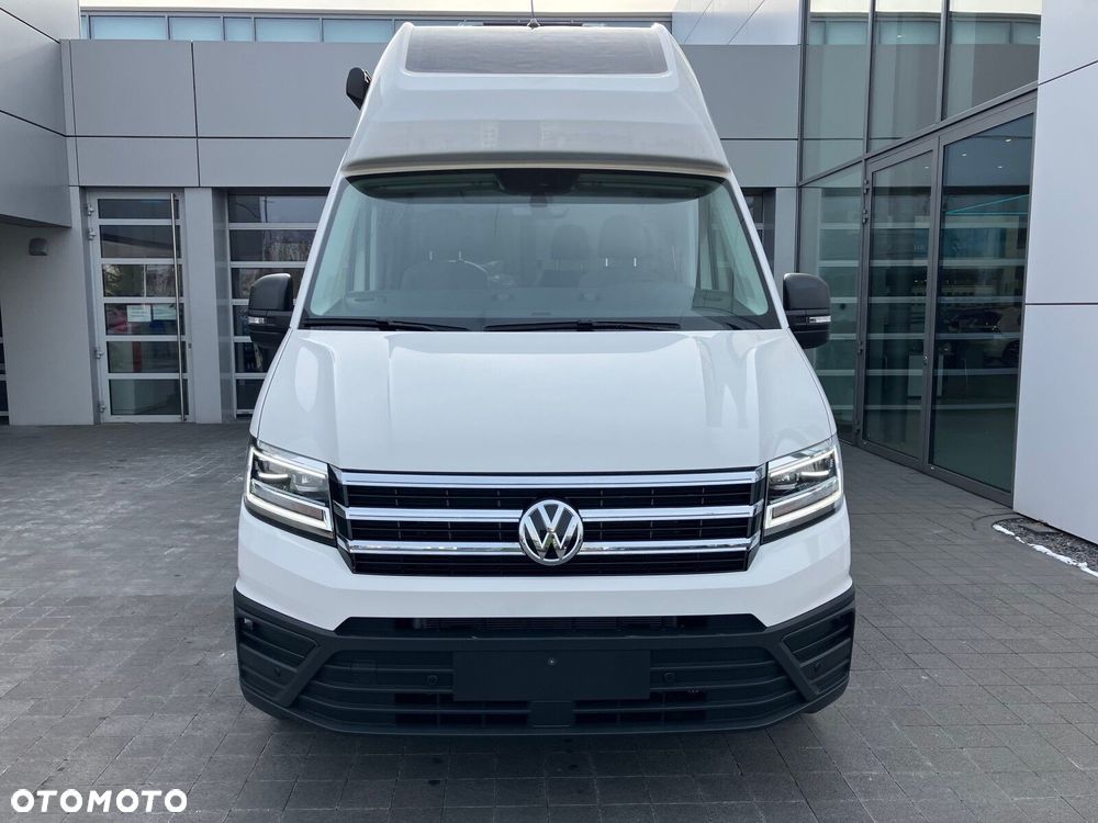 Volkswagen Grand California Grand California 600 silnik: 2,0 l TDI EU6 SCR BlueMotion Technology 130 kW skrzynia biegów: Przedni napęd automatyczna 8-biegowa rozstaw osi: 3640 mm - 40