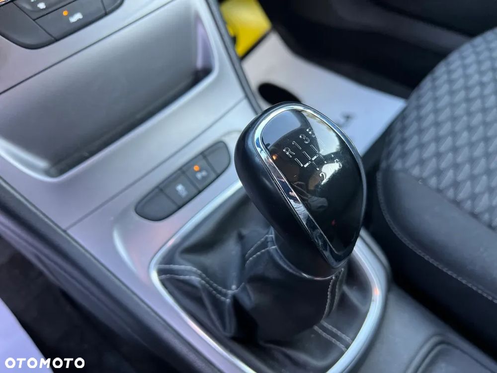 Opel Astra IV 1.6 CDTI Essentia - 21