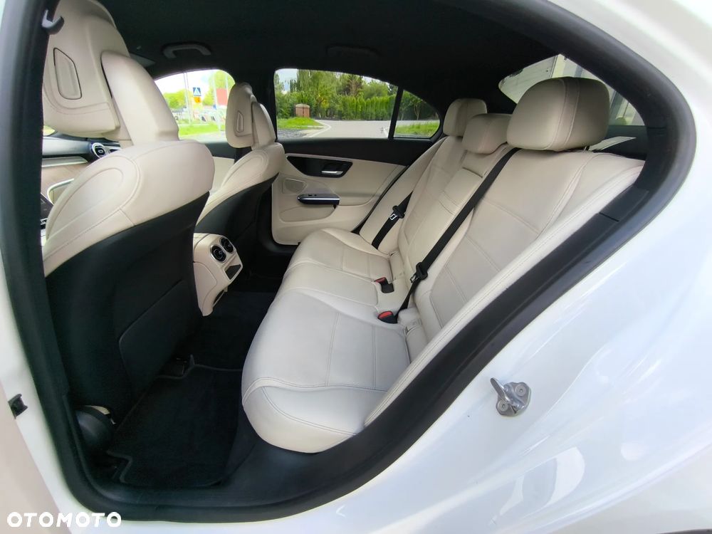 Mercedes-Benz Klasa C 200 d mHEV Avantgarde - 20