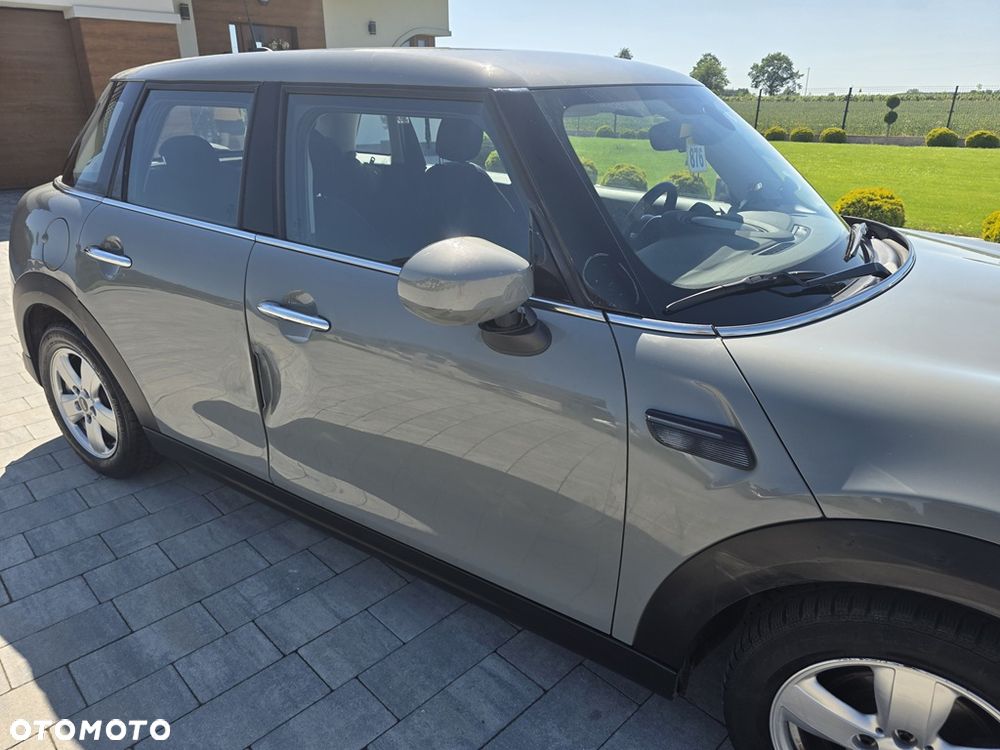 MINI Cooper Standard - 11