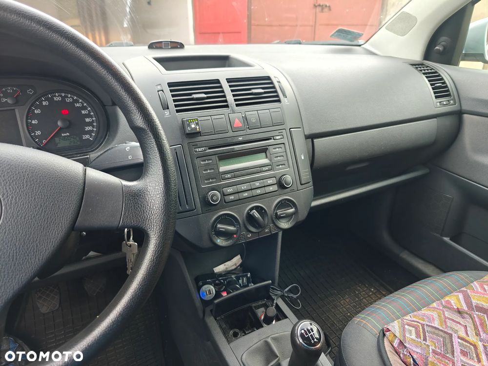 Volkswagen Polo 1.2 Trendline - 5