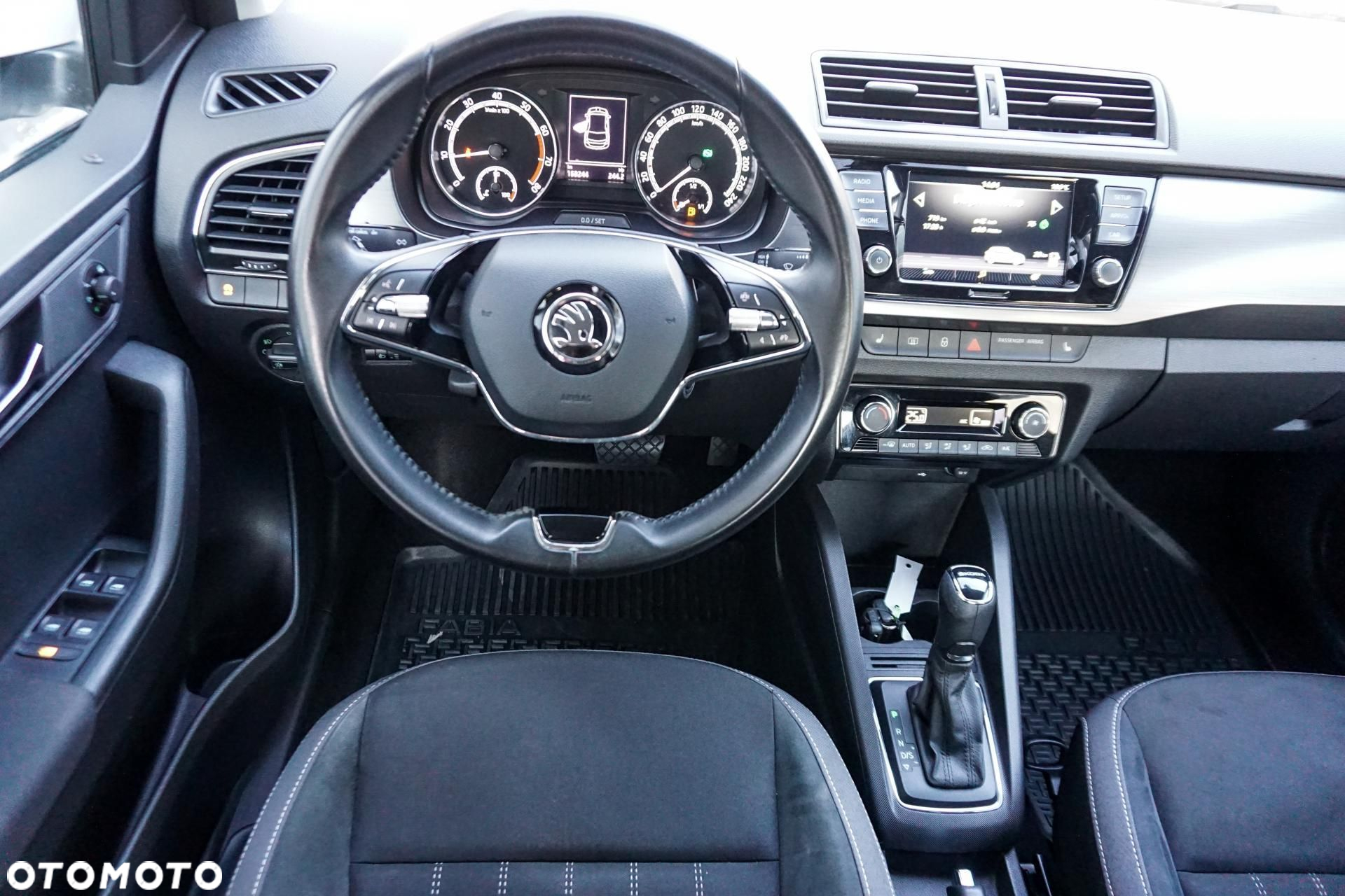 Skoda Fabia - 17