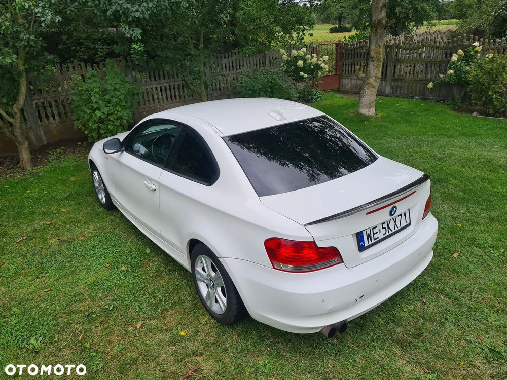 BMW Seria 1 120i - 16