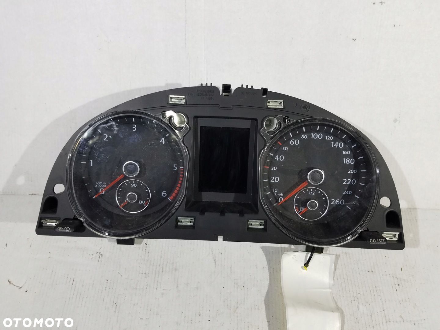 LICZNIK ZEGARY VW PASSAT B7 2.0 TDI 3AA920880H - 1