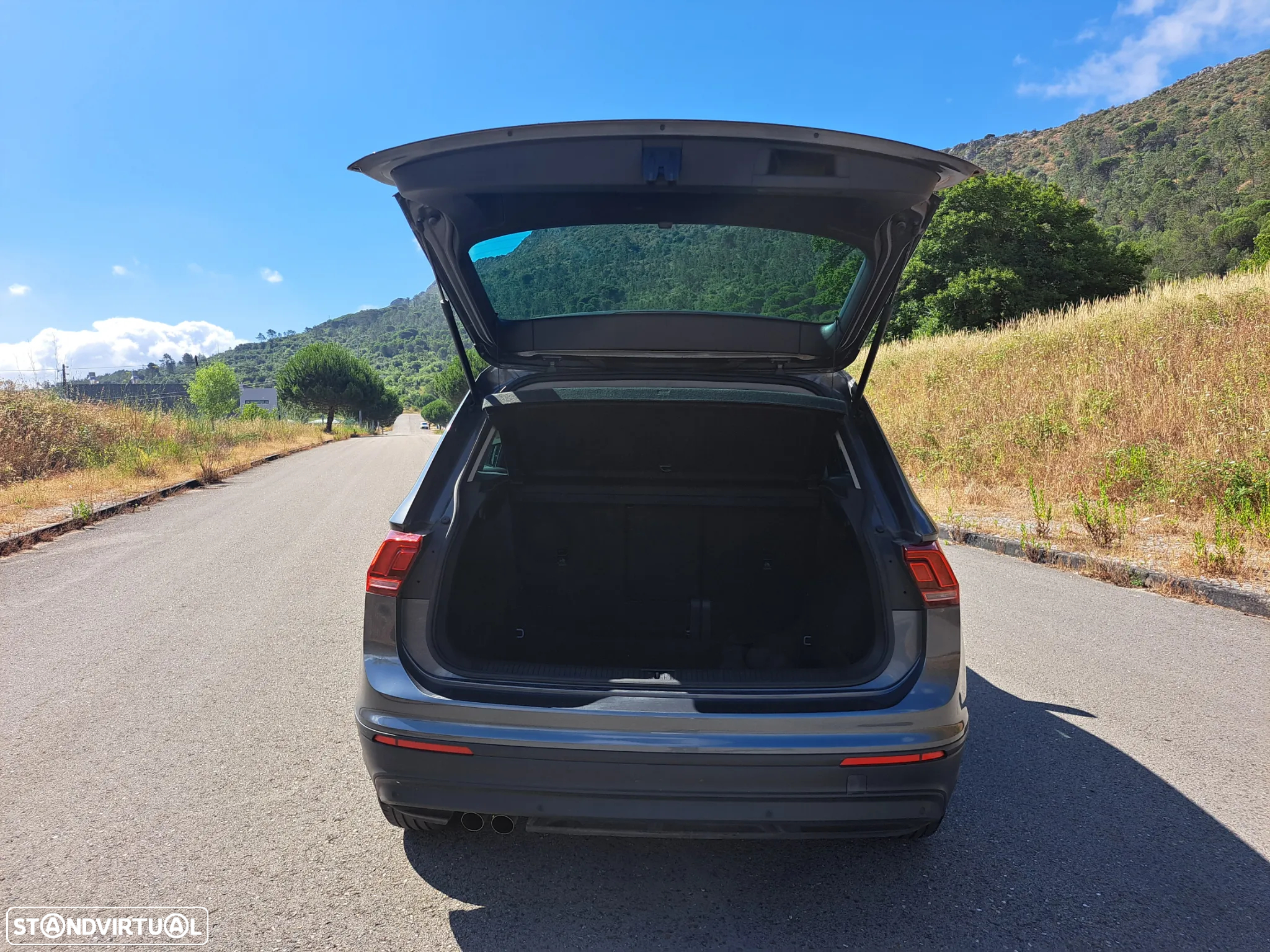VW Tiguan 2.0 TDI Highline - 15