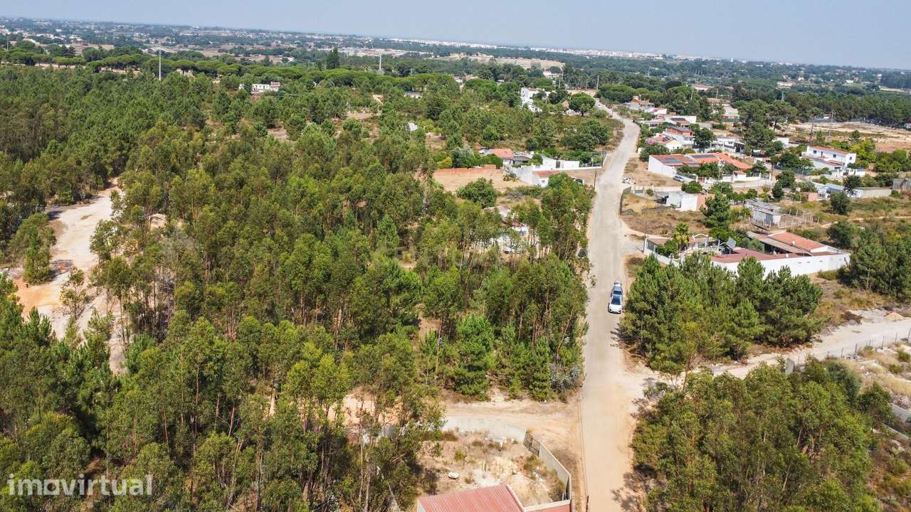 Lote de Terreno com Elevado Potencial de Construção – Herdade do Pinha - Grande imagem: 2/17